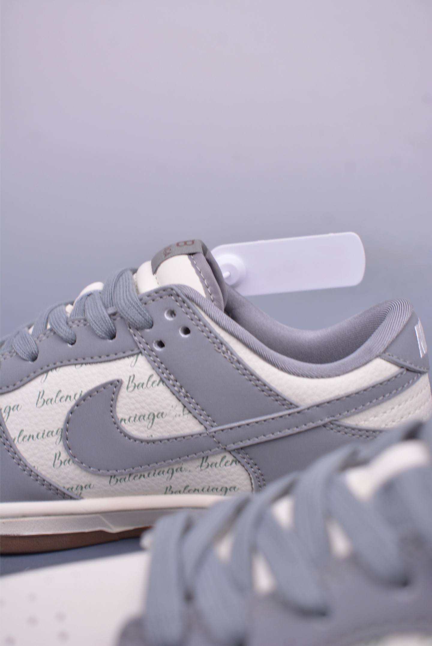 Balenciaga x Nike SB Dunk Low sneakers Gray and White Print XD1588-205