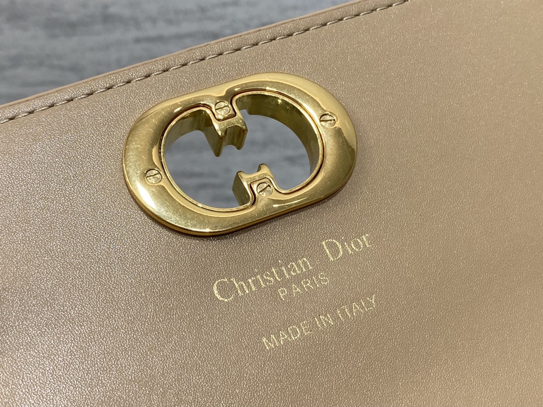 Dior Caro Miss Montaigne Chain Bag