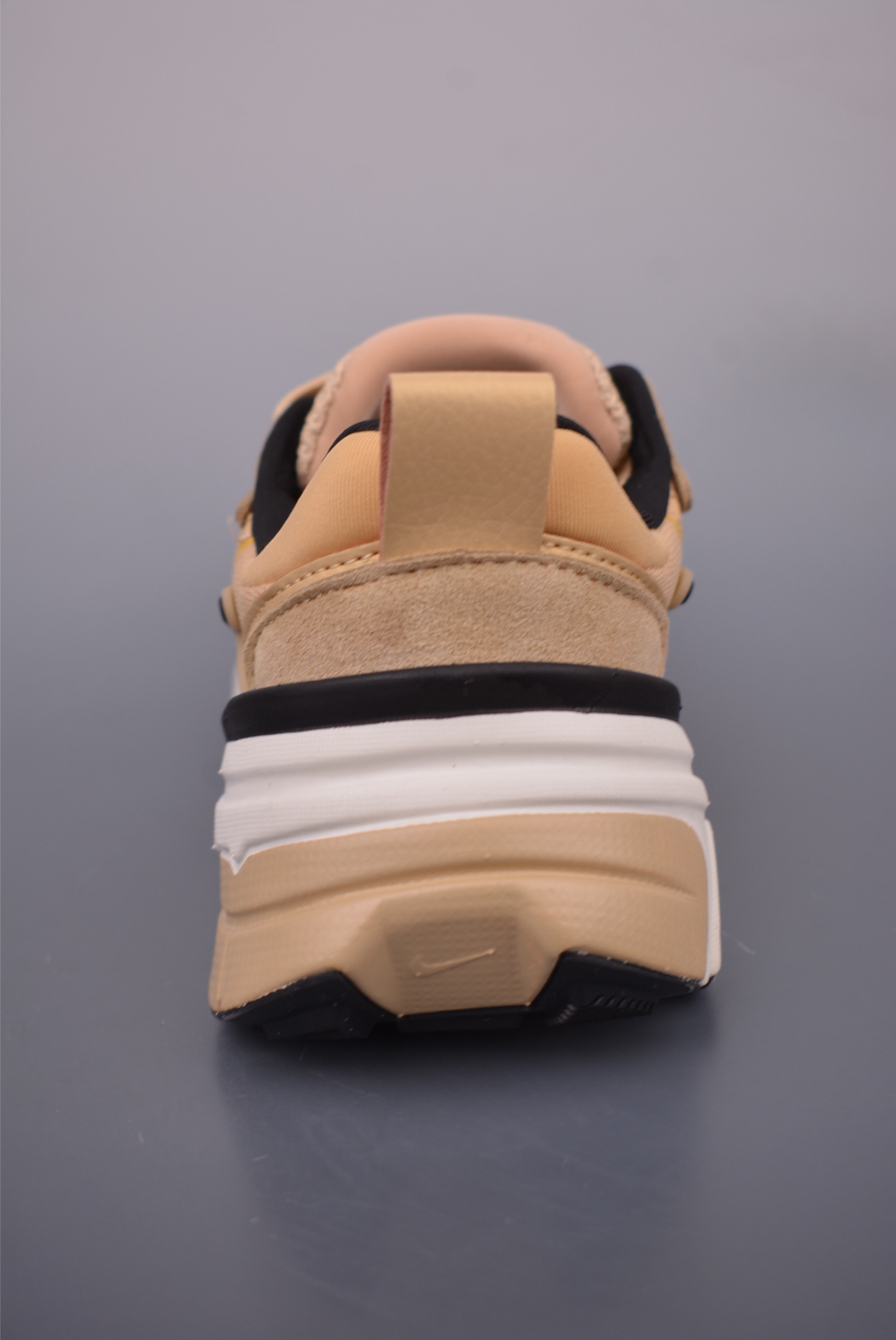 NIKE V2K Runtekk 