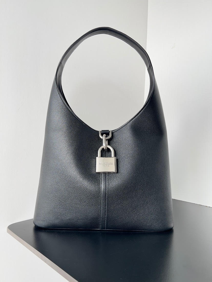Balenciaga 2024 Early Spring Series Loer Hobo Bag