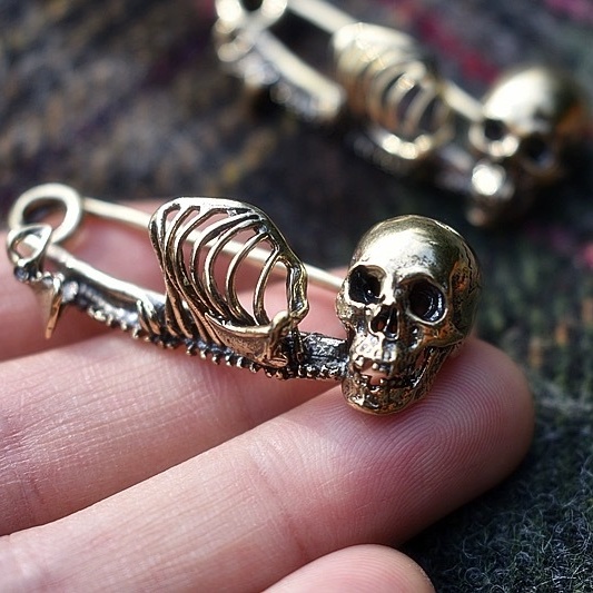 2024 New Mystical Skull Pin Brooch - Gothic Style Jewelry