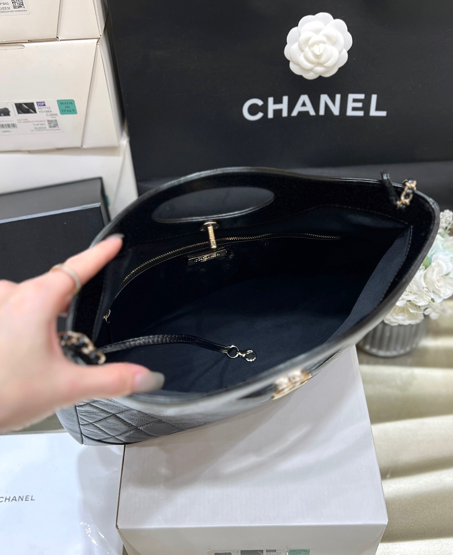 Chanel 24S horizontal version 31bag AS4854 00178