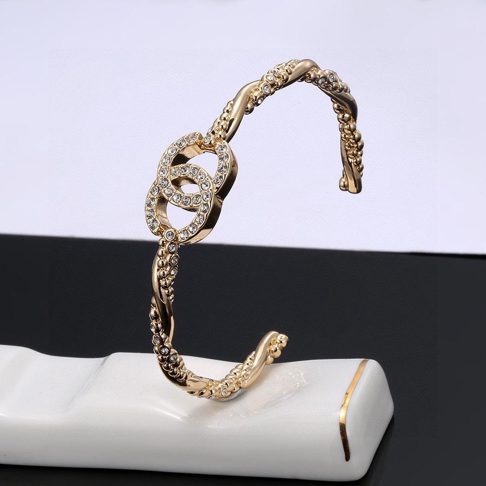 Chanel twist diamond bracelet