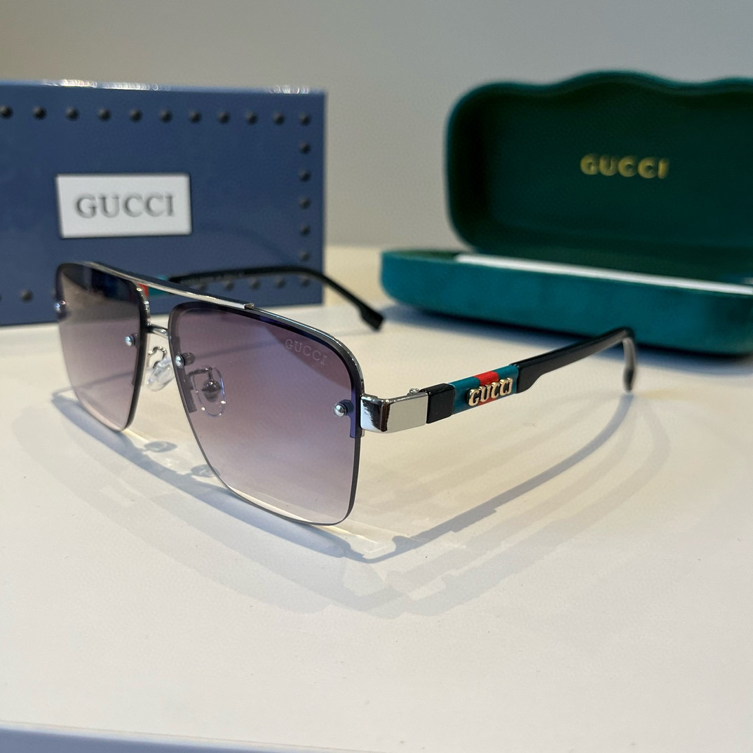 Gucci Square Frame Sunglasses