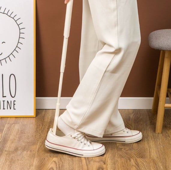 (🔥Last Day Promotion-SAVE 50% OFF) Telescopic Adjustable Length Shoe Horn--BUY 2 GET 1 FREE