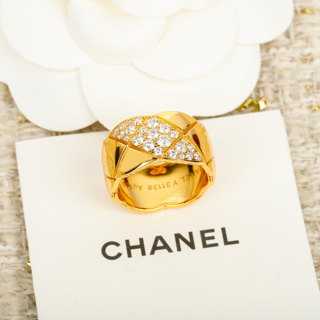 Chanel diamond ring