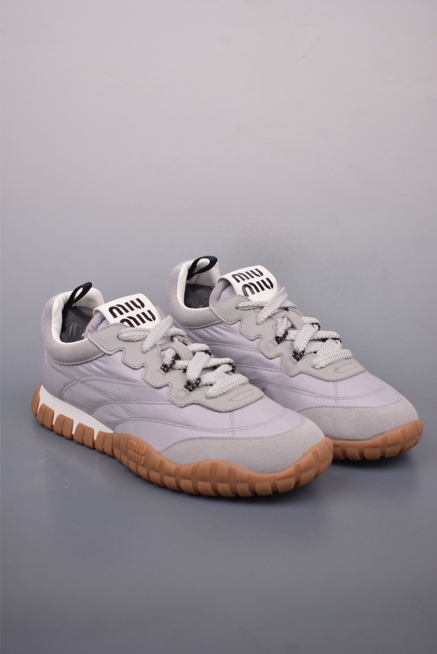 Miu Miu Tyre Low Sneakers 