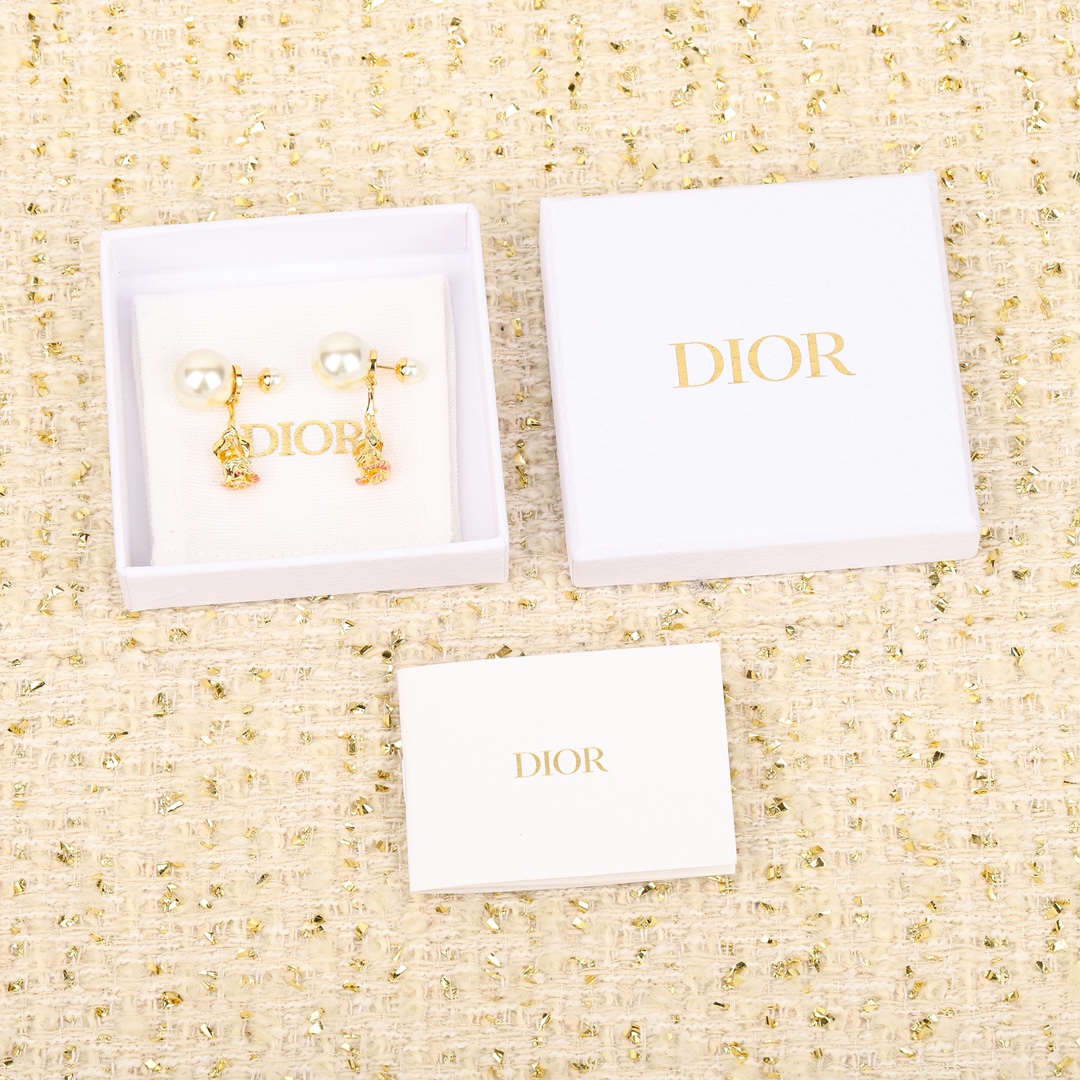 Dior Rose Earrings
