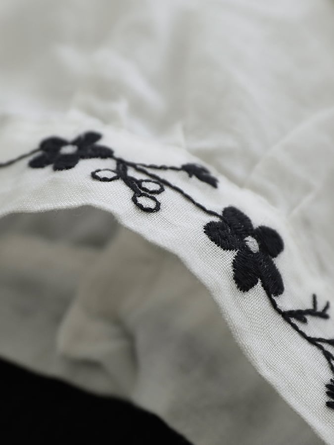 Women's Vintage Embroidered Floral Round Neck Casual Cotton And Linen Shirt
