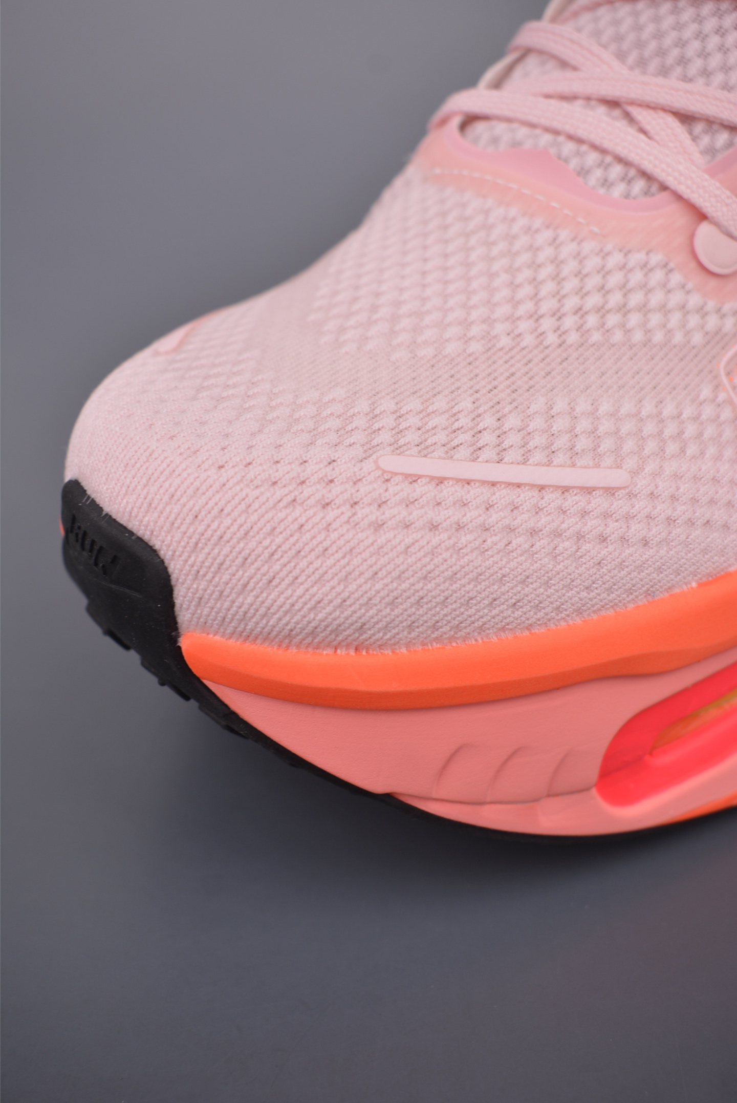 Nike Vomero Premium Air 