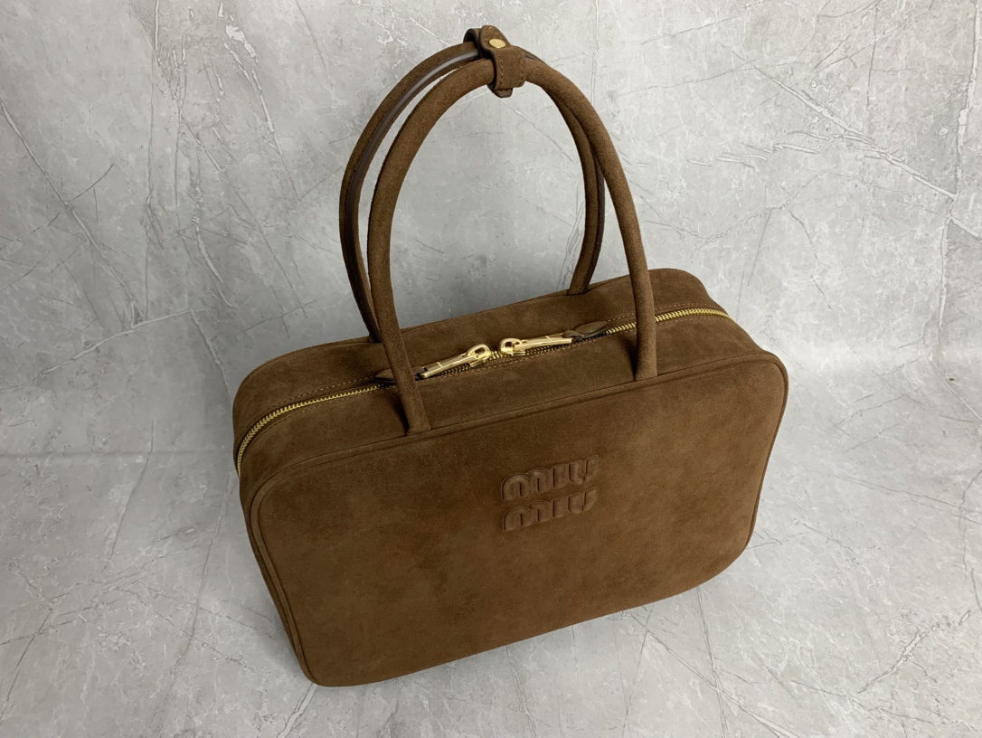 Miu Miu Deer Velvet Briefcase 5BB117