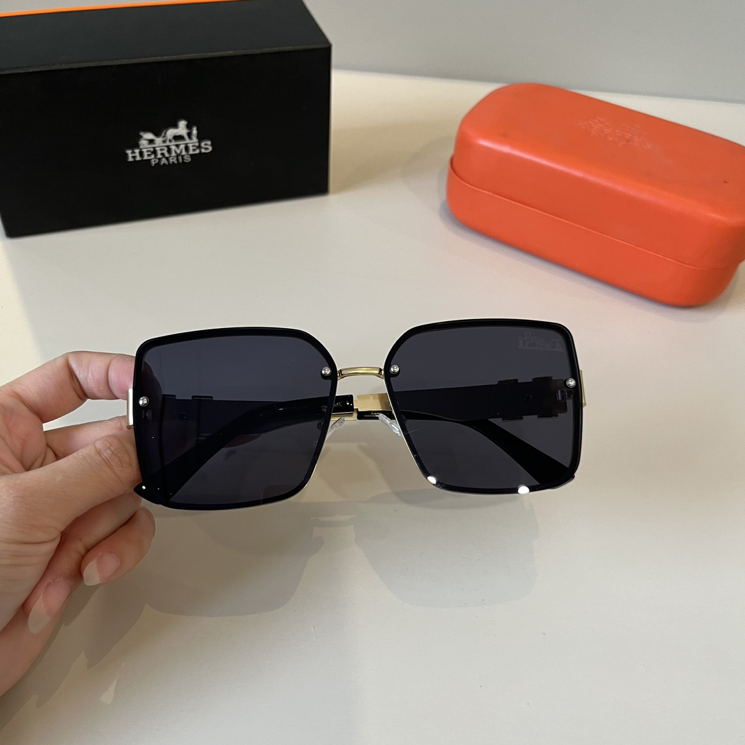 Hermes Square Frame Sunglasses