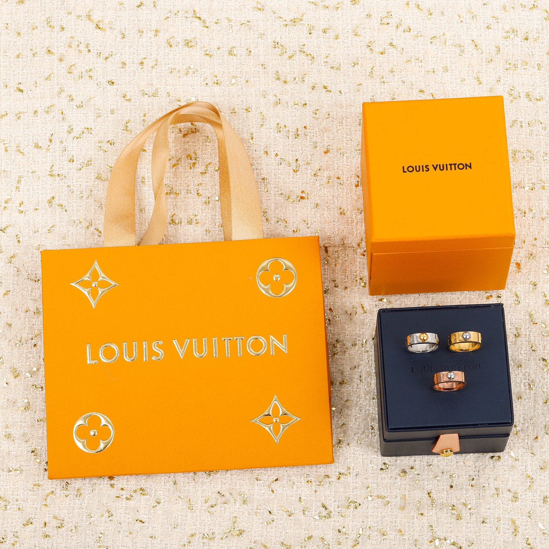 Louis Vuitton Square Couple Ring