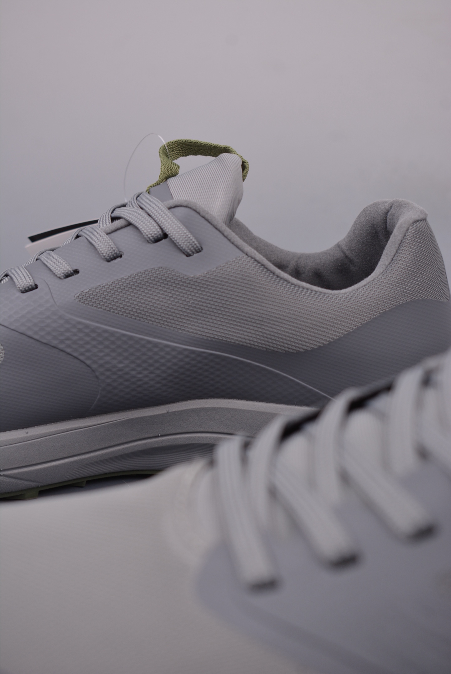 Arc'teryx KONSEAL LT W Grey