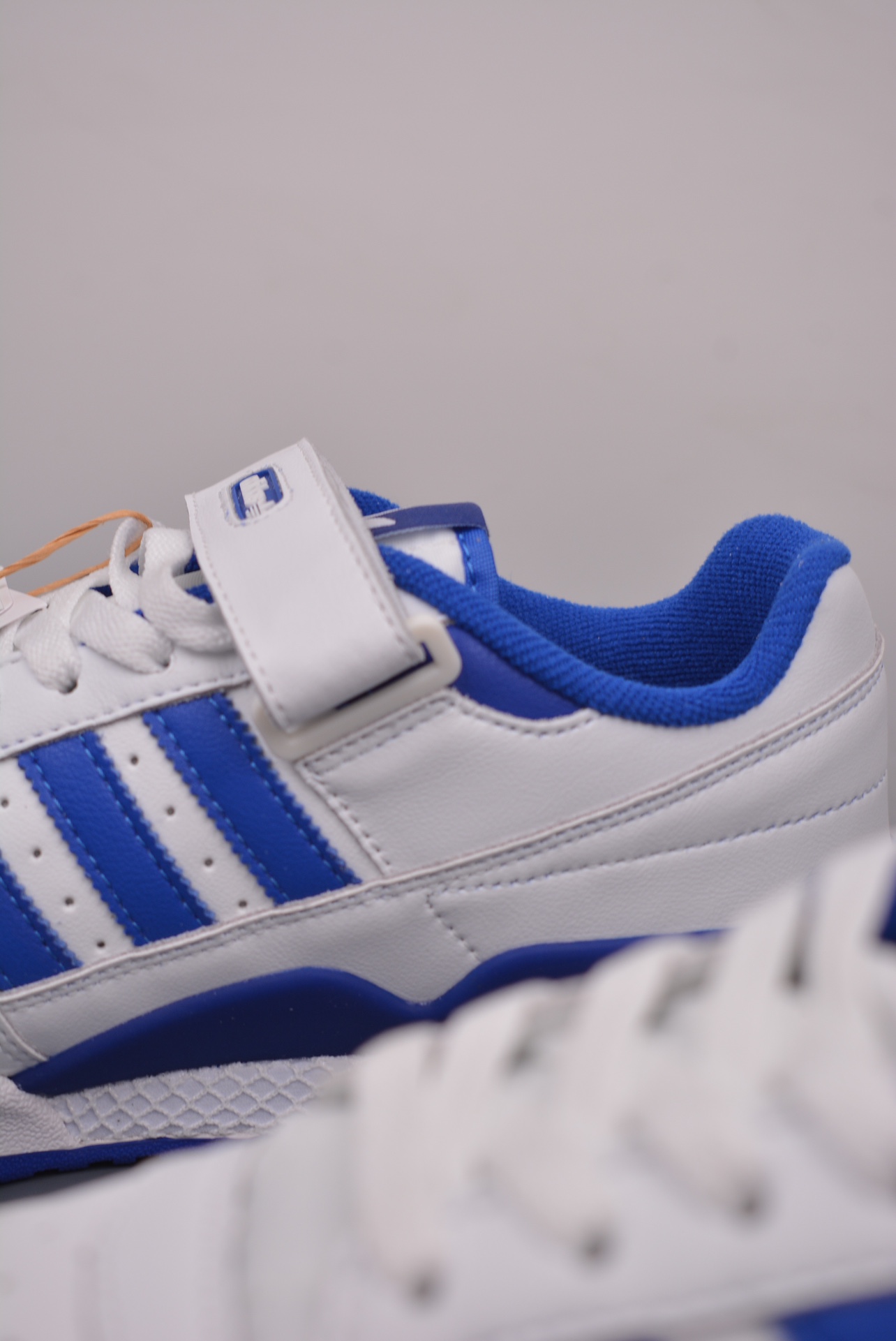 Adidas Originals Forum 84 Low Leather White Royal Blue FY7756