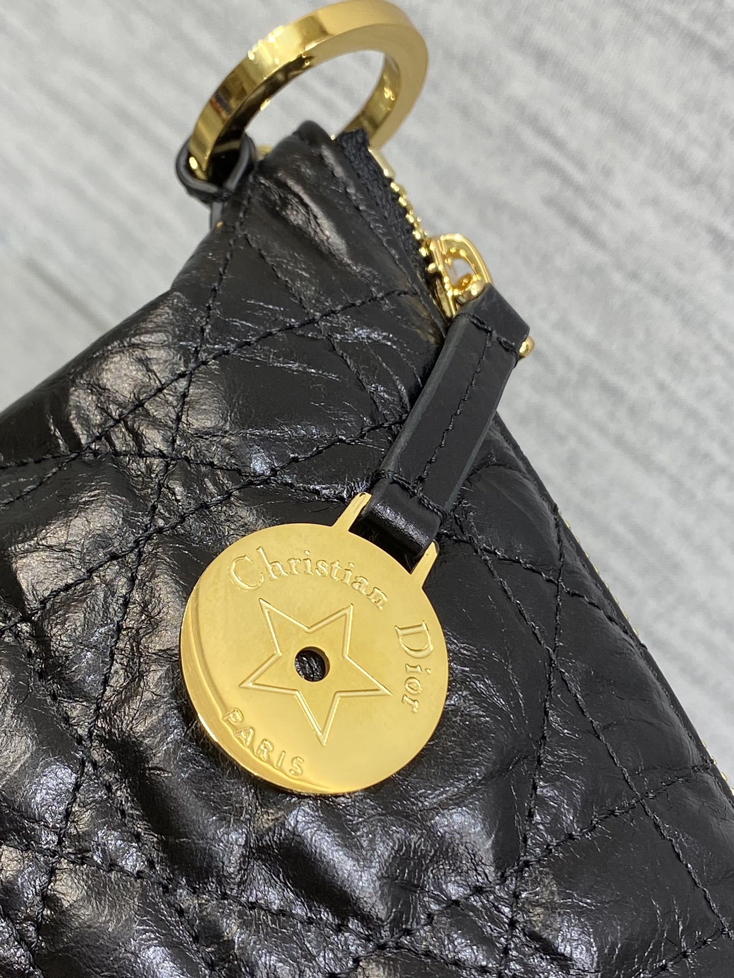 Dior Hobo star chain bag