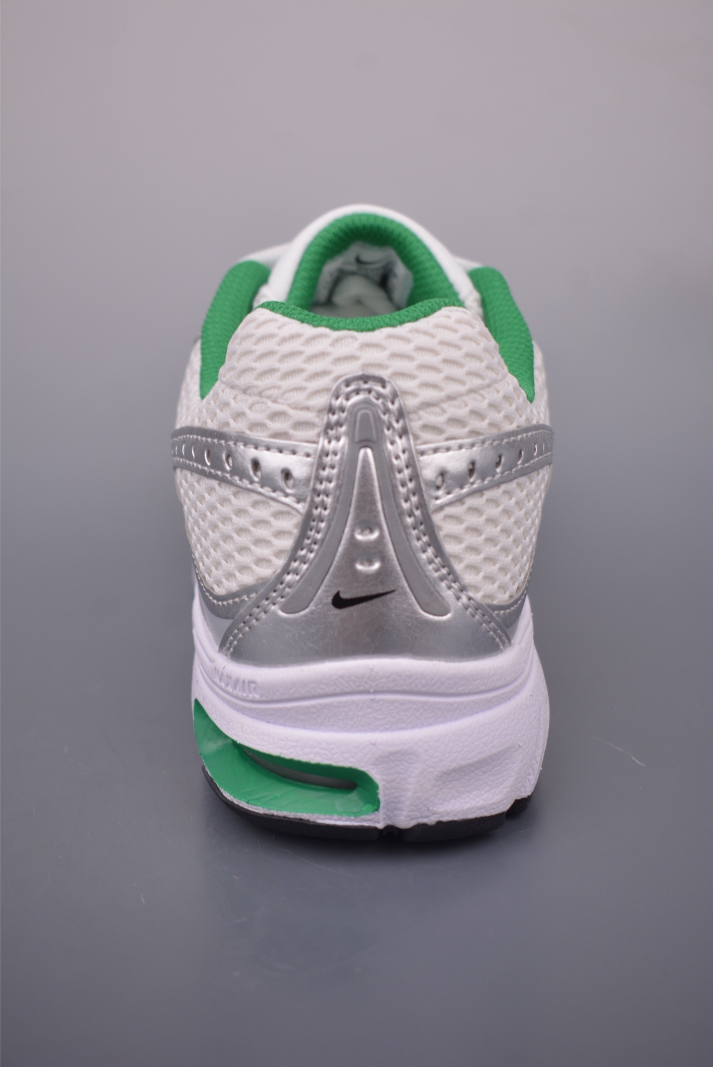 Nike Air Max Moto 2K 