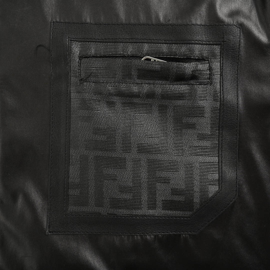Fendi 24Fw double-sided trench coat with FF pattern printed on it