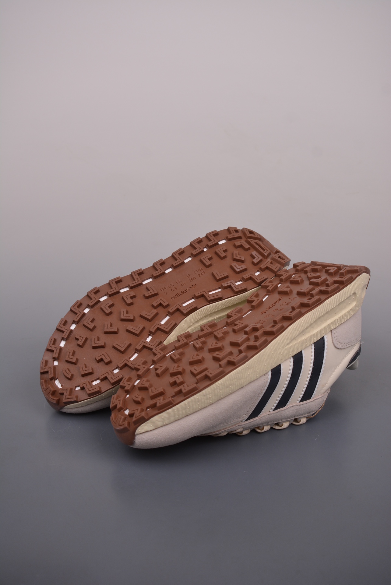 Adidas Originals Retropy Boost E5 Light Grey Black IE8105