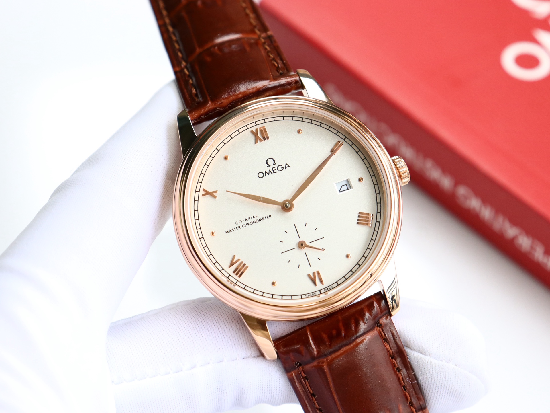 Omega De Ville series two-hand semi-mechanical men's watch