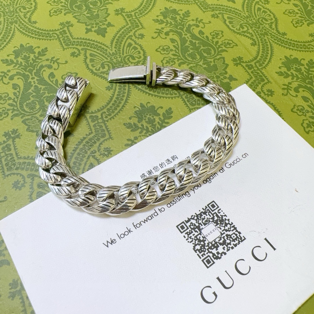 Gucci Flat Chain Vintage Bracelet
