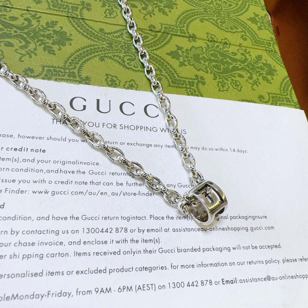 Gucci Anger Forest Series GG hollow ring chain necklace