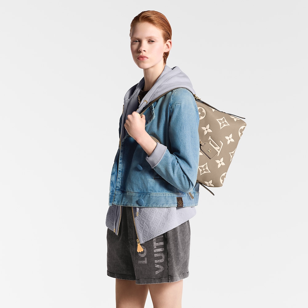 Louis Vuitton CARRYALL Small Handbag M47180