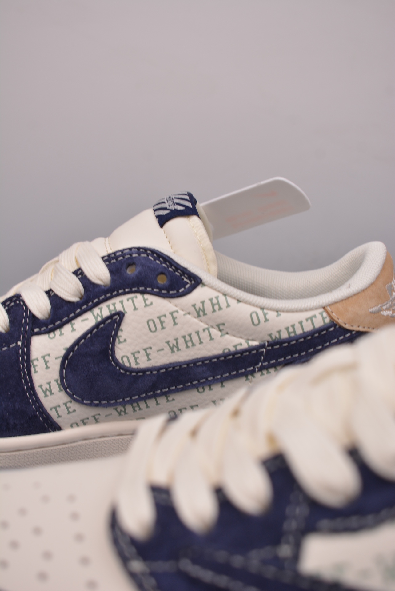 ravis Scott x Off-White x Nike Air Jordan 1 Low OG SP Off-White blue HQ2993-100