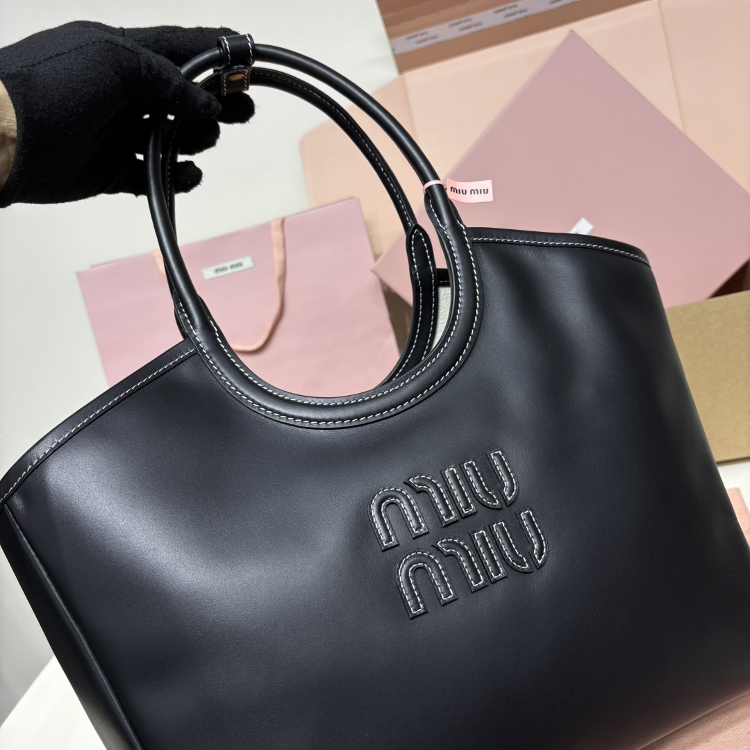 Miu Miu hobo tote underarm bag 5BG287