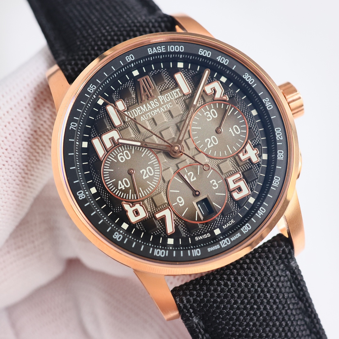 Audemars Piguet Royal Oak 26048 Offshore RW4 41 Chronograph Mechanical Watch