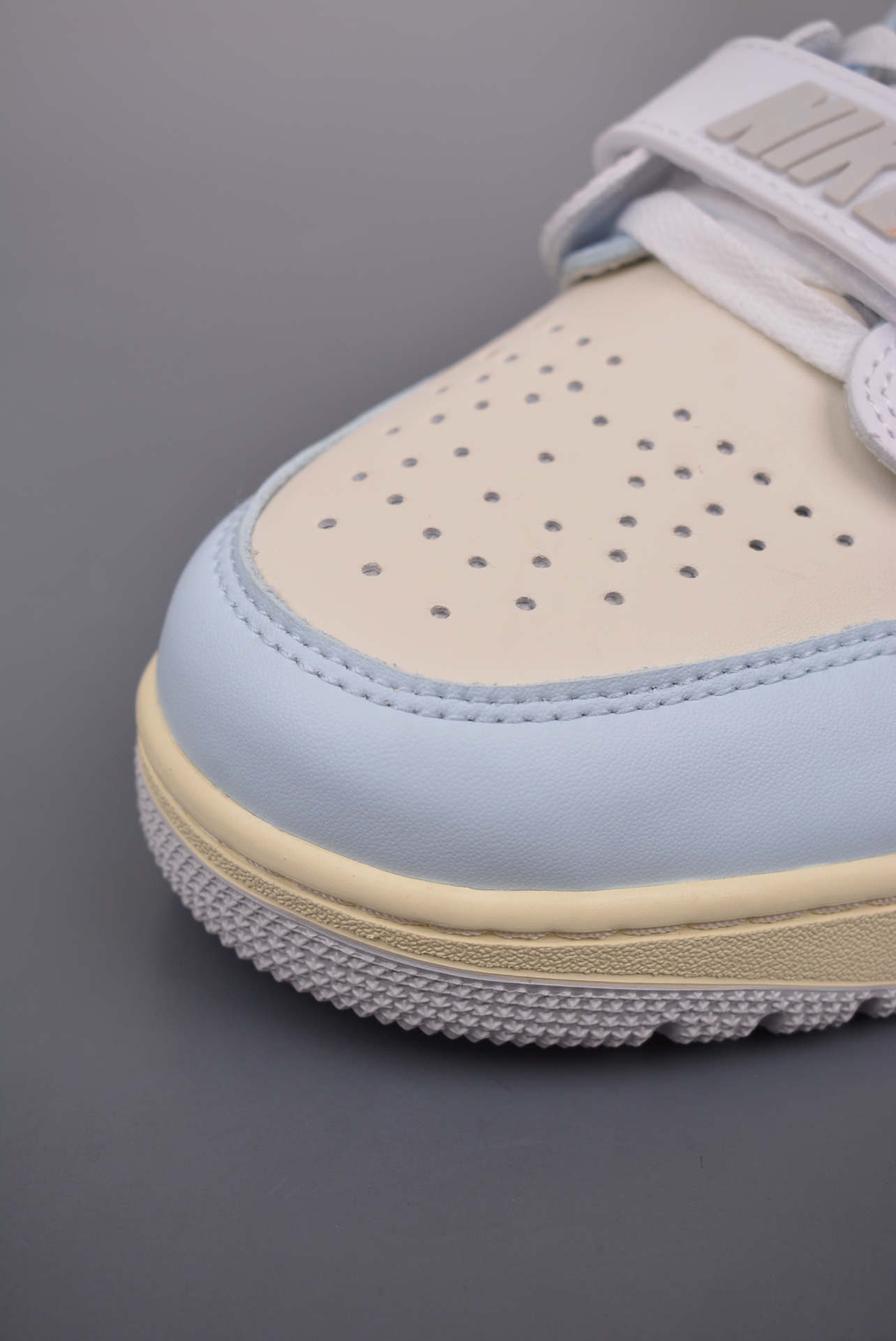 Air Jordan Legacy 312 Low Beige Blue HJ3483-101