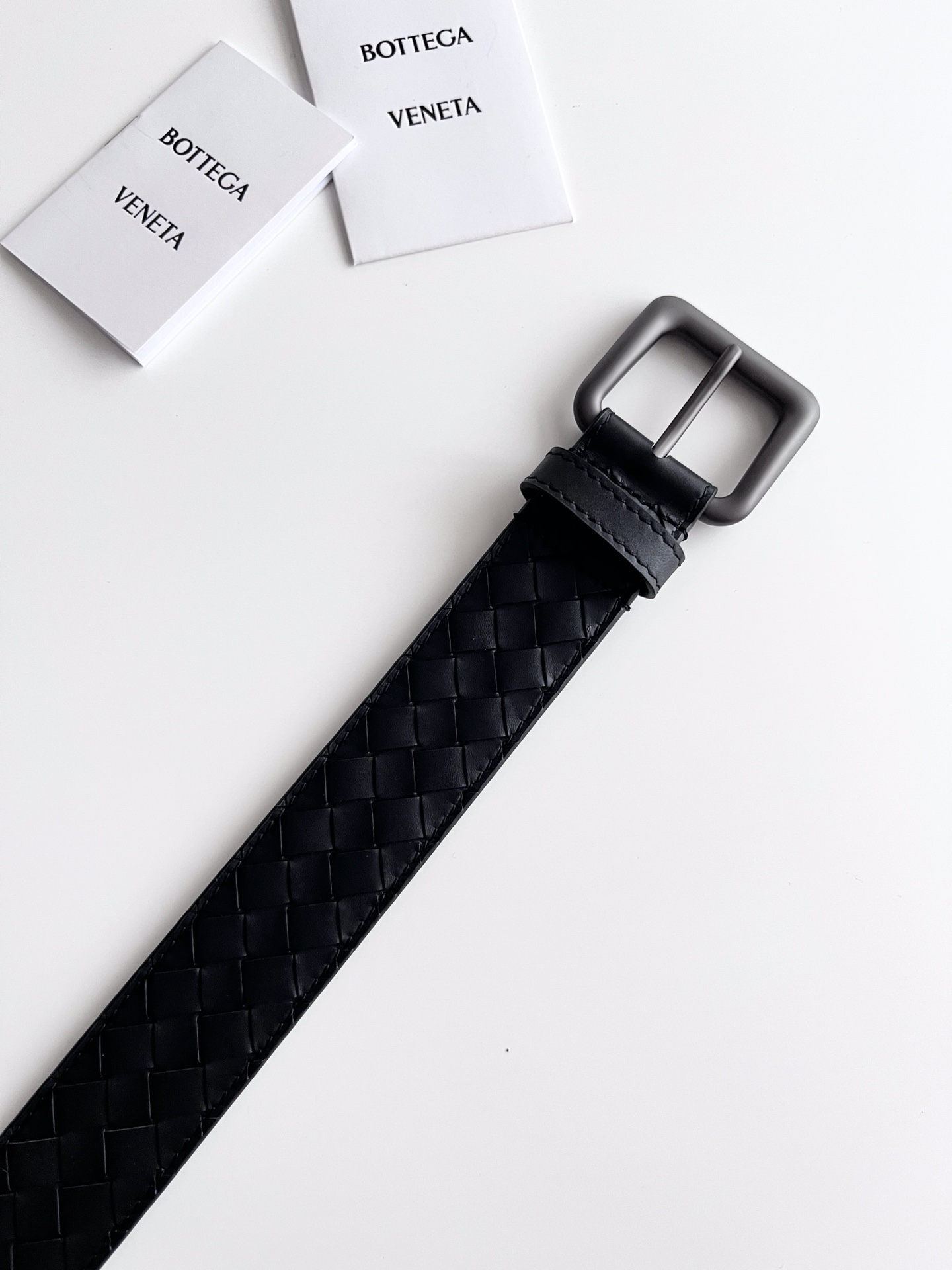 Bottega Veneta frosted pin buckle woven cowhide double-sided belt 3.5cm wide