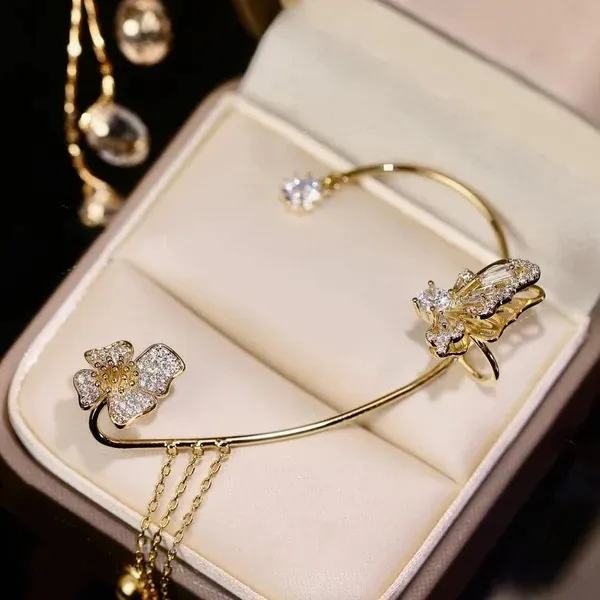 🔥Last Day 50% OFF🔥✨2023 New Release! Butterfly Tassel Style Zircon Earrings