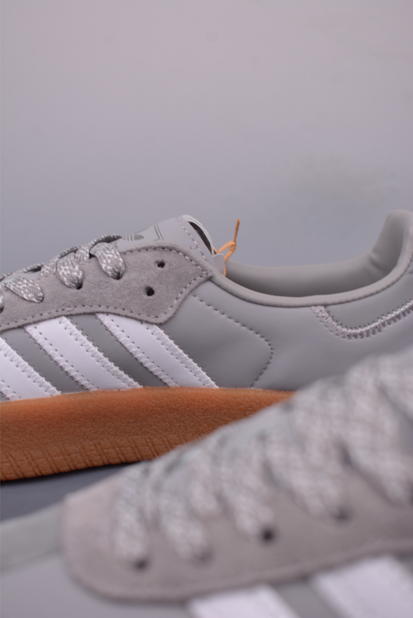 Adidas Barreda Decode Low Sneakers Gray Rubber Sole IE9108