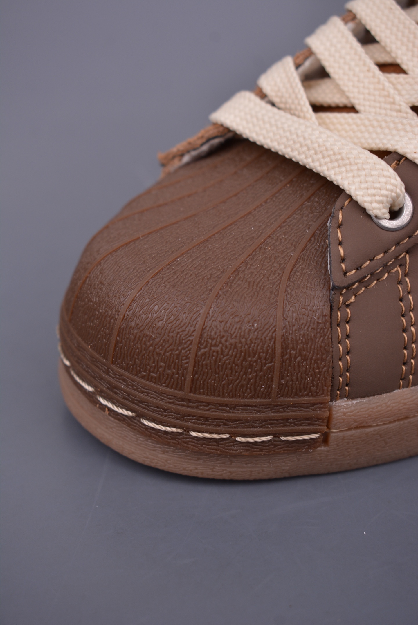 SONG FOR THE MUTE x adidas originals Superstar82 sneakers Brown and Black JQ0953