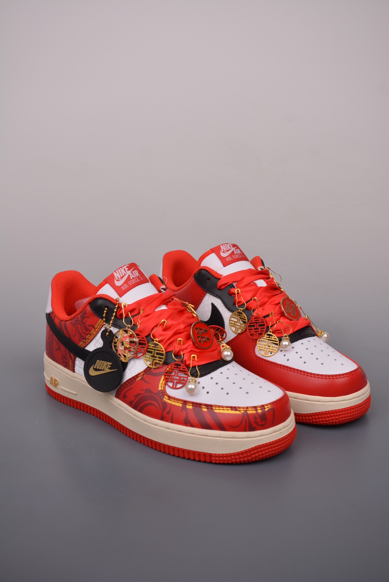 Nike Air Force 1'07 SEWedding Red FN7439-133