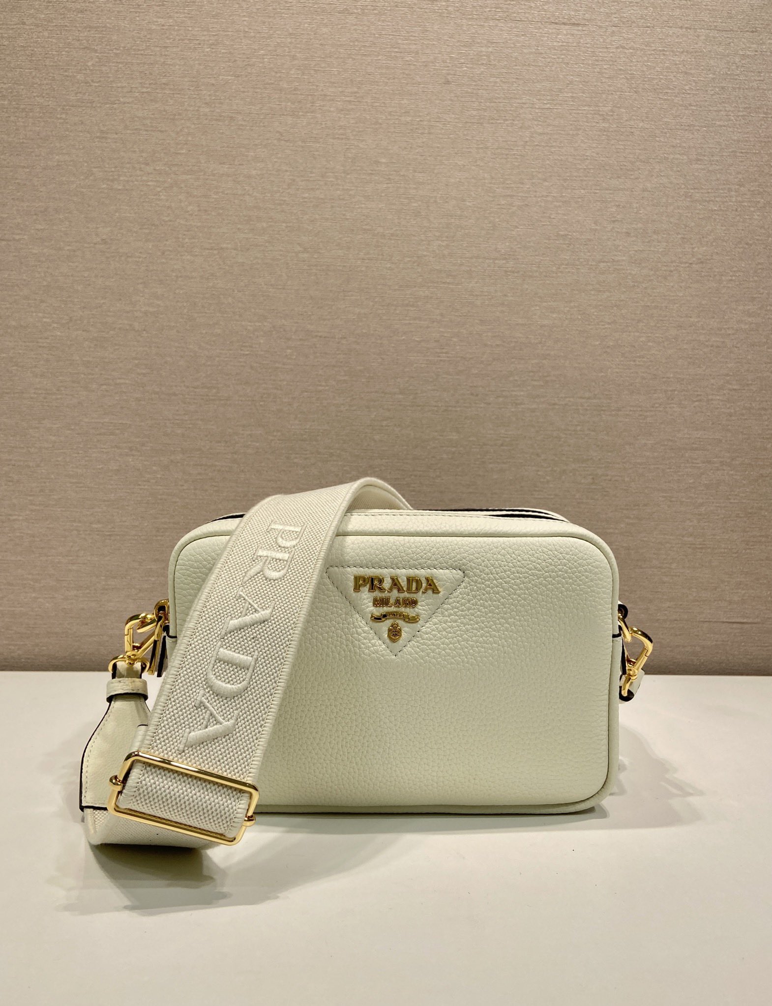 Prada Camera Bag 1BD082