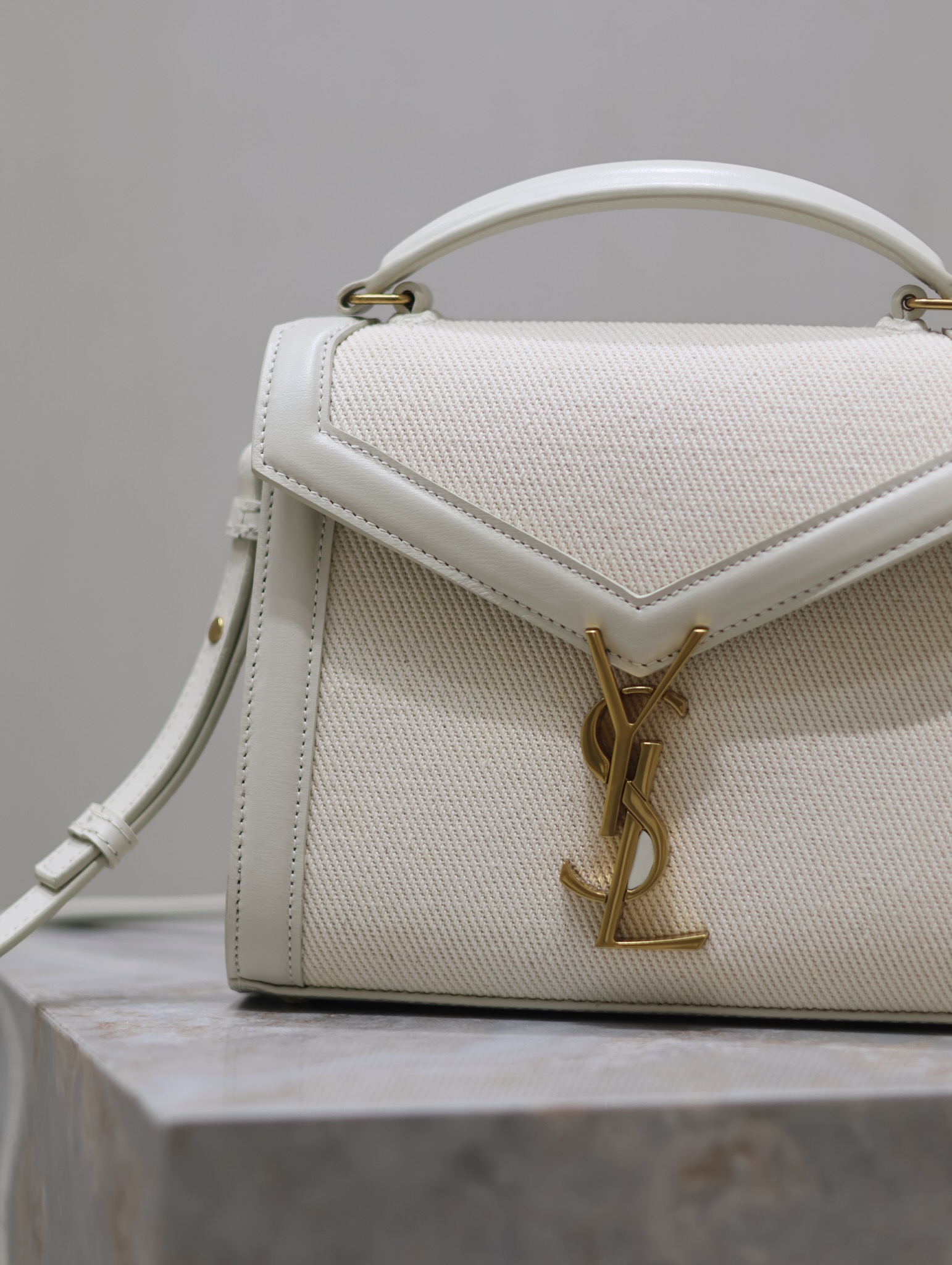 Yves Saint Laurent CASSANDRA mini handbag 602716