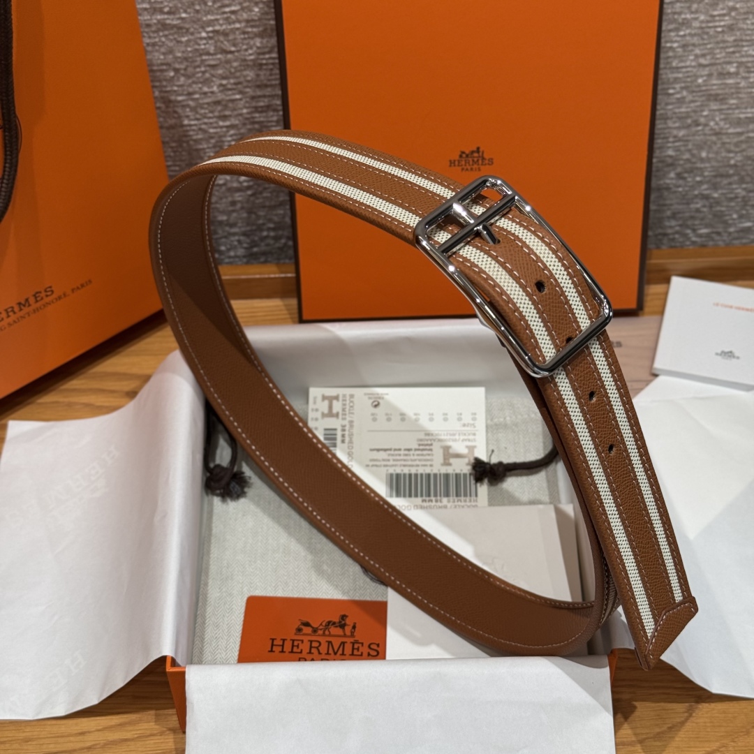 Hermès Half Cod Riviera double-faced leather belt, 3.8cm wide