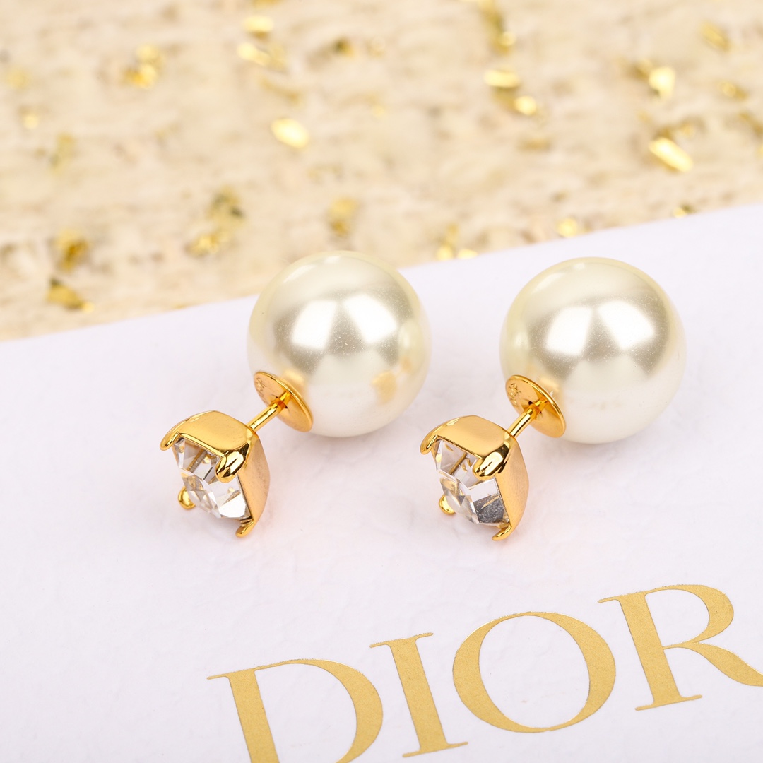 Dior Square Diamond Pearl Earrings