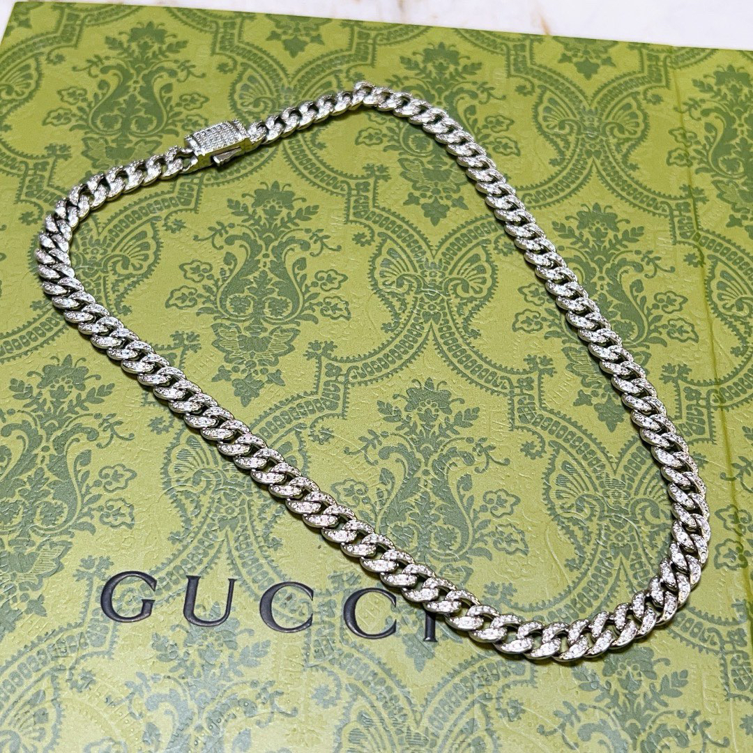 Gucci diamond chain necklace