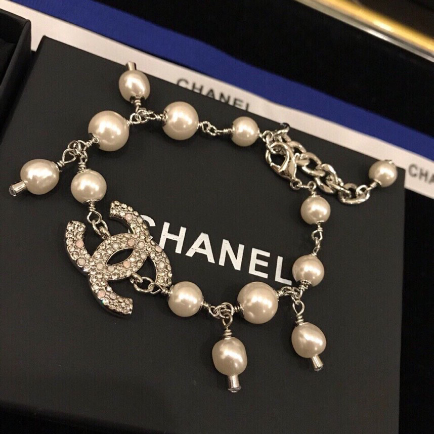 Chanel CC Pearl Bracelet with Diamonds