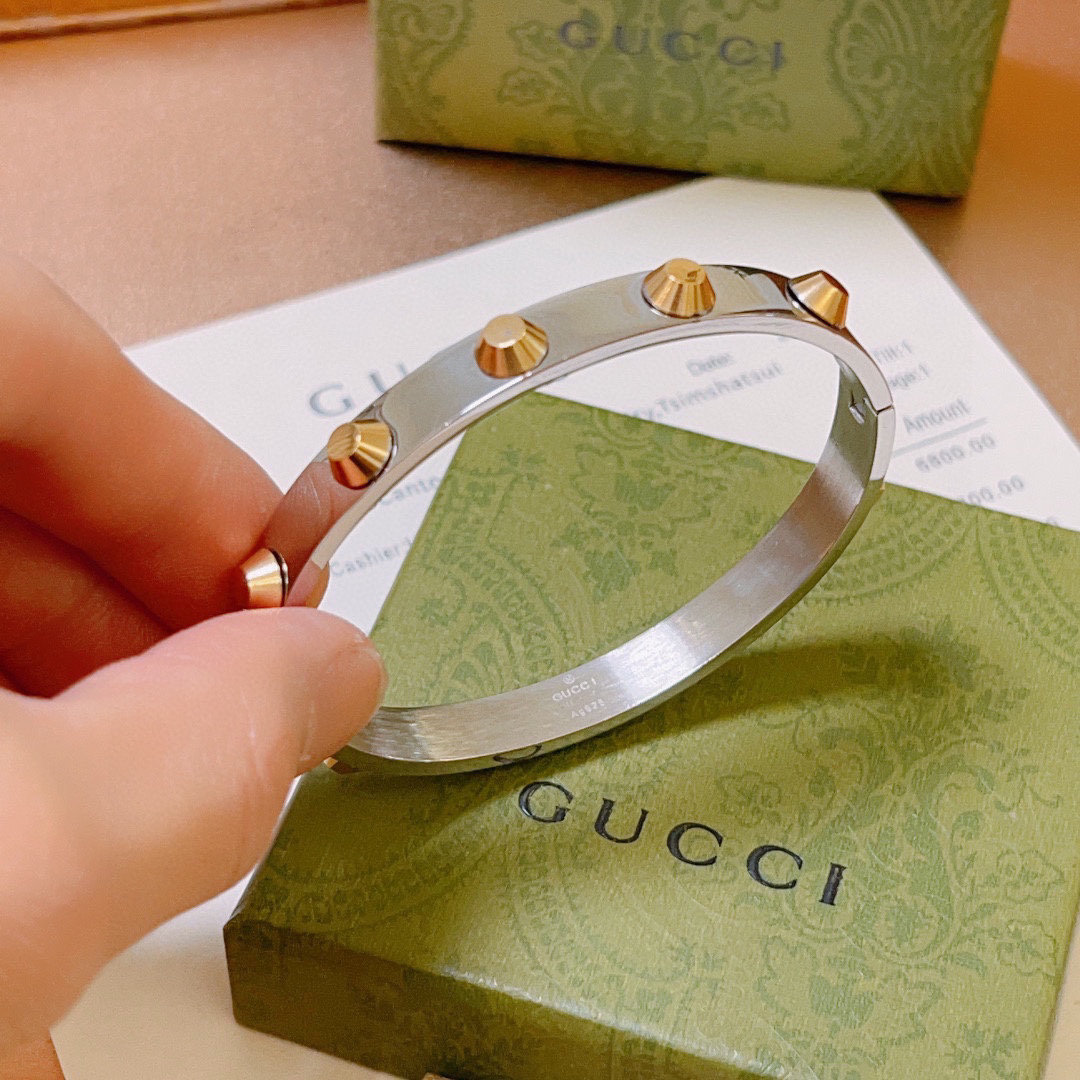 Gucci gold rivet silver bracelet