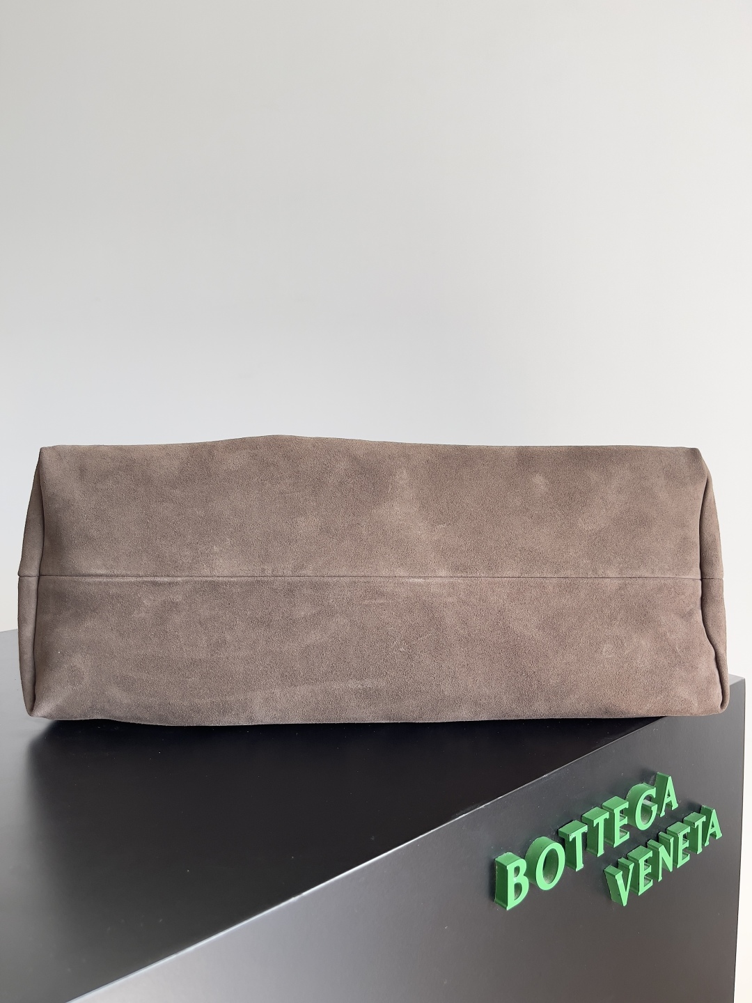 BOTTEGA VENETA 2025 PINACOTECA bag 817166