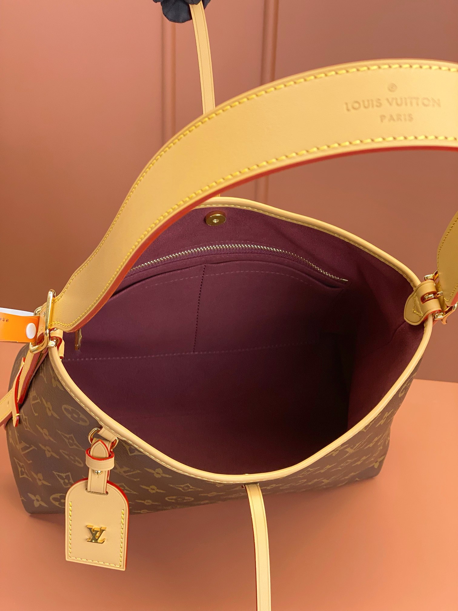 Louis Vuitton CARRYALL Small Handbag M46203