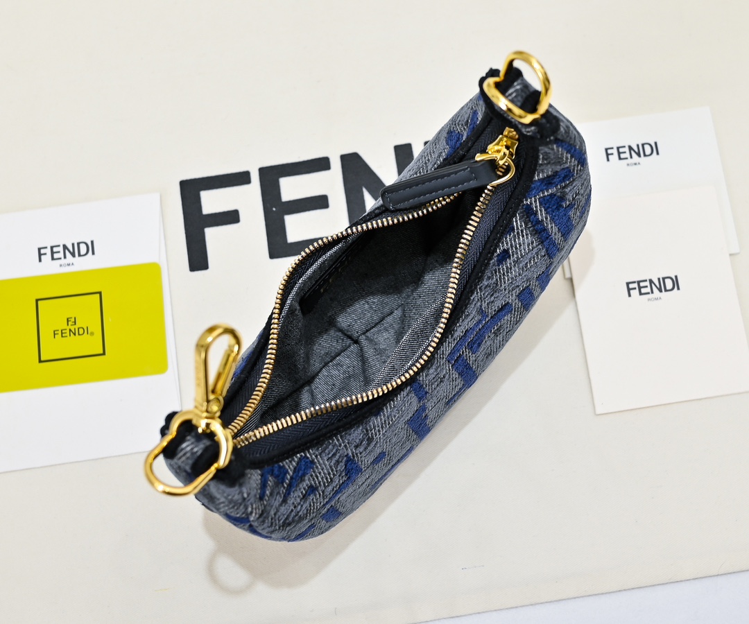 FENDI gray underarm mini bag 2186