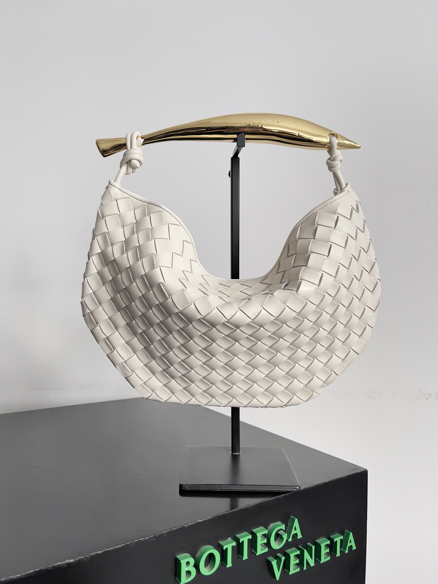 Bottega Veneta Sardine Small Handbag 716082