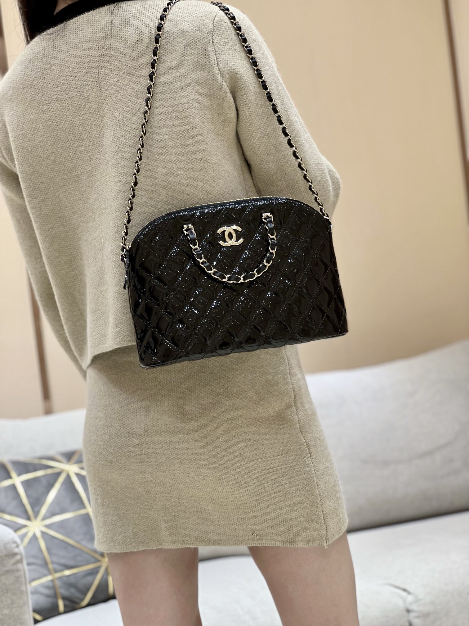 Chanel 23S Spring/Summer Collection Patent Leather Shell Bag AP3969