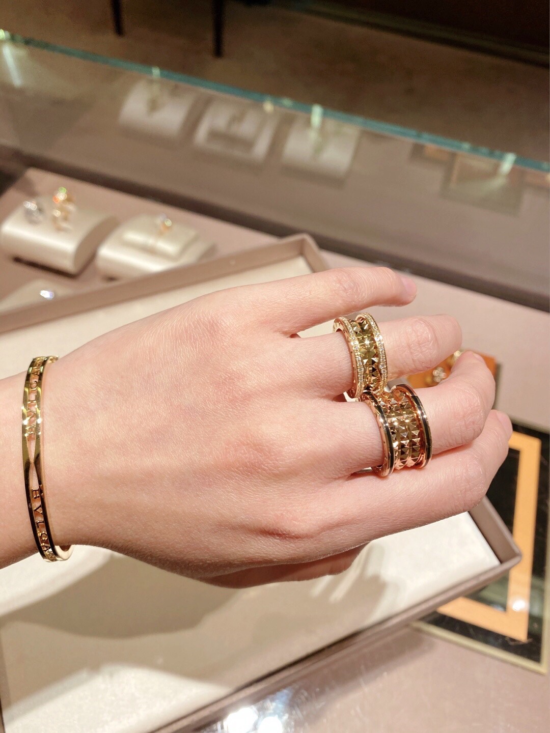 Bulgari narrow diamond ring