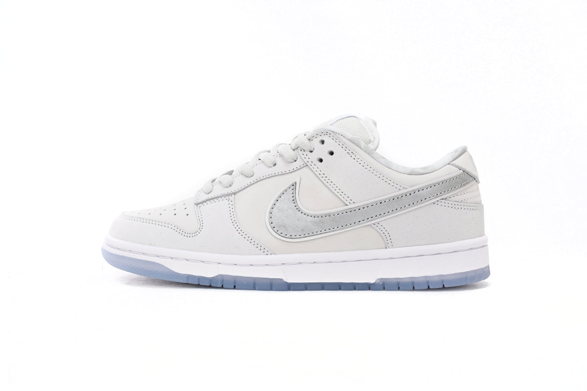 SB Dunk Low Lobster Shoes